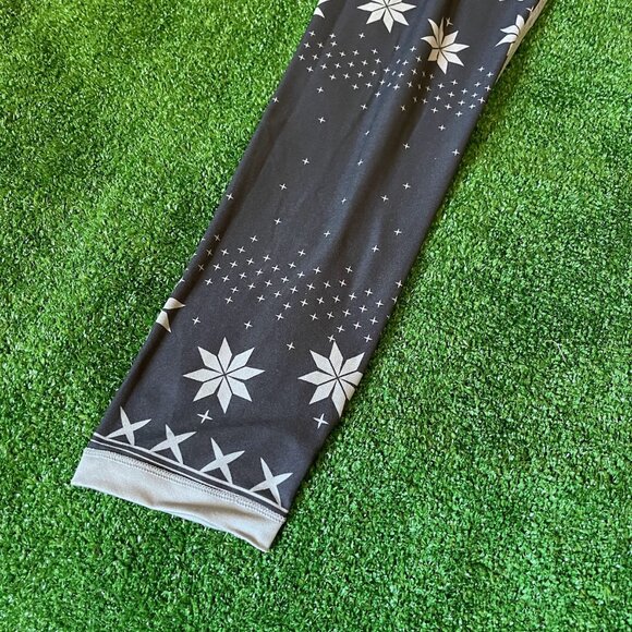 Magellan Outdoors Reversible Full Length Grey Leggings Base layer Pants Size M - Picture 11 of 15